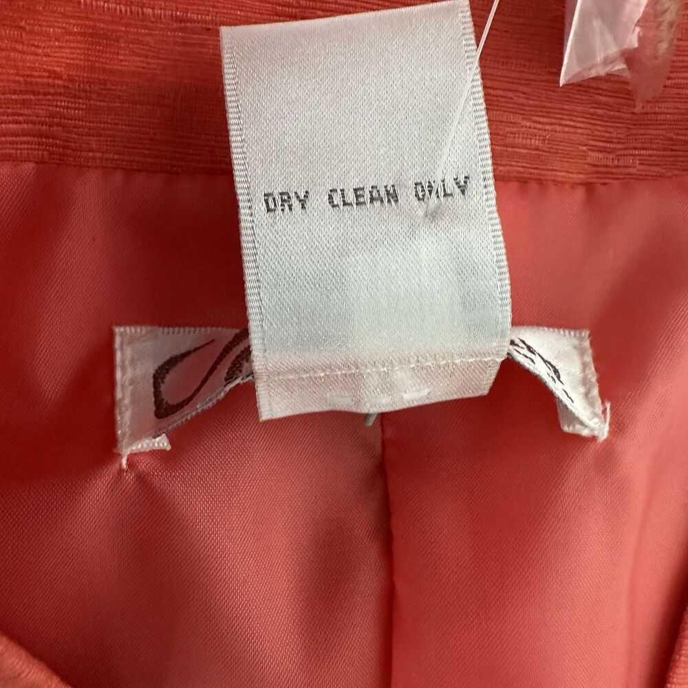 Dressbarn Jacket Blazer 2X 100% Silk Coral Embroiderd Statement Church Office - Picture 6 of 8